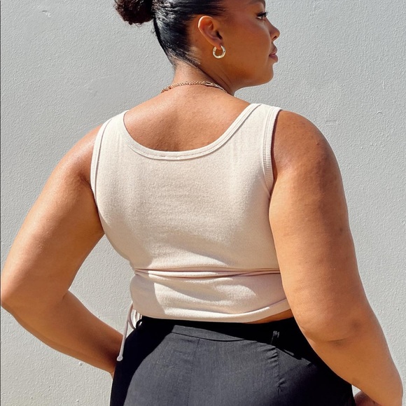 Madelyn Top Beige - Picture 2 of 3